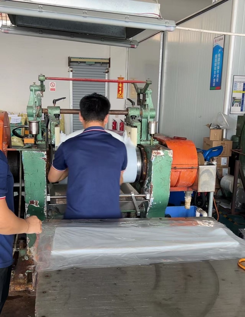 Composition de caoutchouc de silicone dans l'usine de caoutchouc de ZHENGGUAN