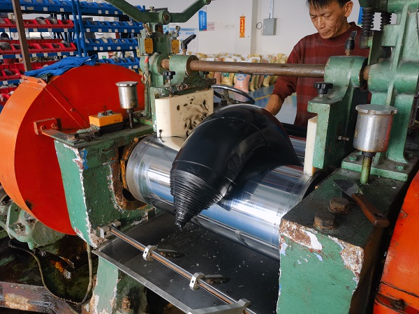 Nous pouvons fournir des OEM aux fabricants de toutes sortes de produits en silicium.