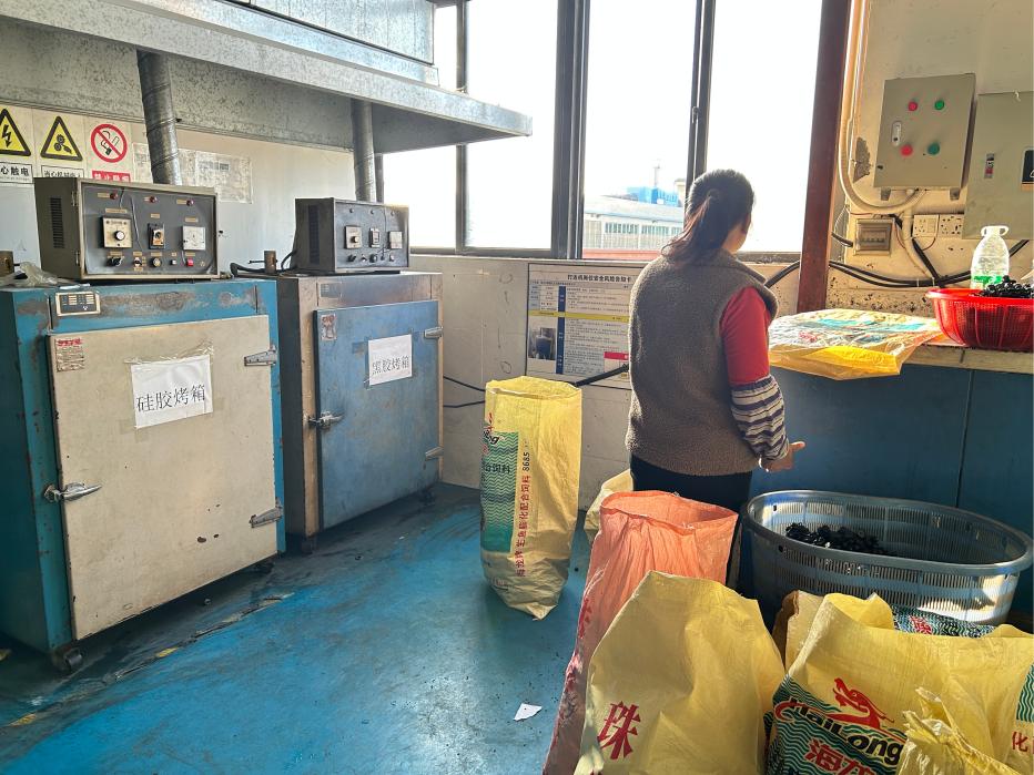 nous fabriquons différents types de pièces en caoutchouc.